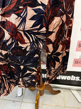 Load image into Gallery viewer, NWT Grace &amp; Lace Floral Skirt (Size XL)
