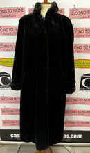 Load image into Gallery viewer, Novelti Faux Fur Coat (Size 5/6)
