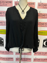 Load image into Gallery viewer, O&#39;Neill Black Blouse (Size L)
