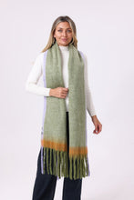 Cargar imagen en el visor de la galería, Olive Fringe Blanket Scarf
