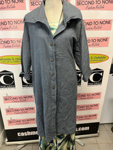 Load image into Gallery viewer, Canadian Designed Textured Oversized Painters Coat (Size L/XL)
