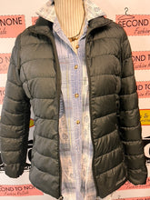 Cargar imagen en el visor de la galería, Eddie Bauer Down-Filled Puffer Jacket (Size XS)
