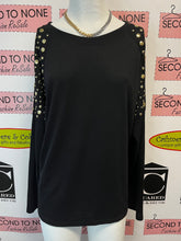 Cargar imagen en el visor de la galería, Michael Kors Studded Shoulder Top (Size XL)
