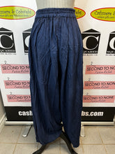 Load image into Gallery viewer, Navy Boho Pants (Size M/L)
