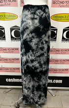 Cargar imagen en el visor de la galería, Tie Dye Maxi Skirt (Size L)
