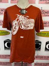 Cargar imagen en el visor de la galería, Levi's Motorcycle Tee (Size S)
