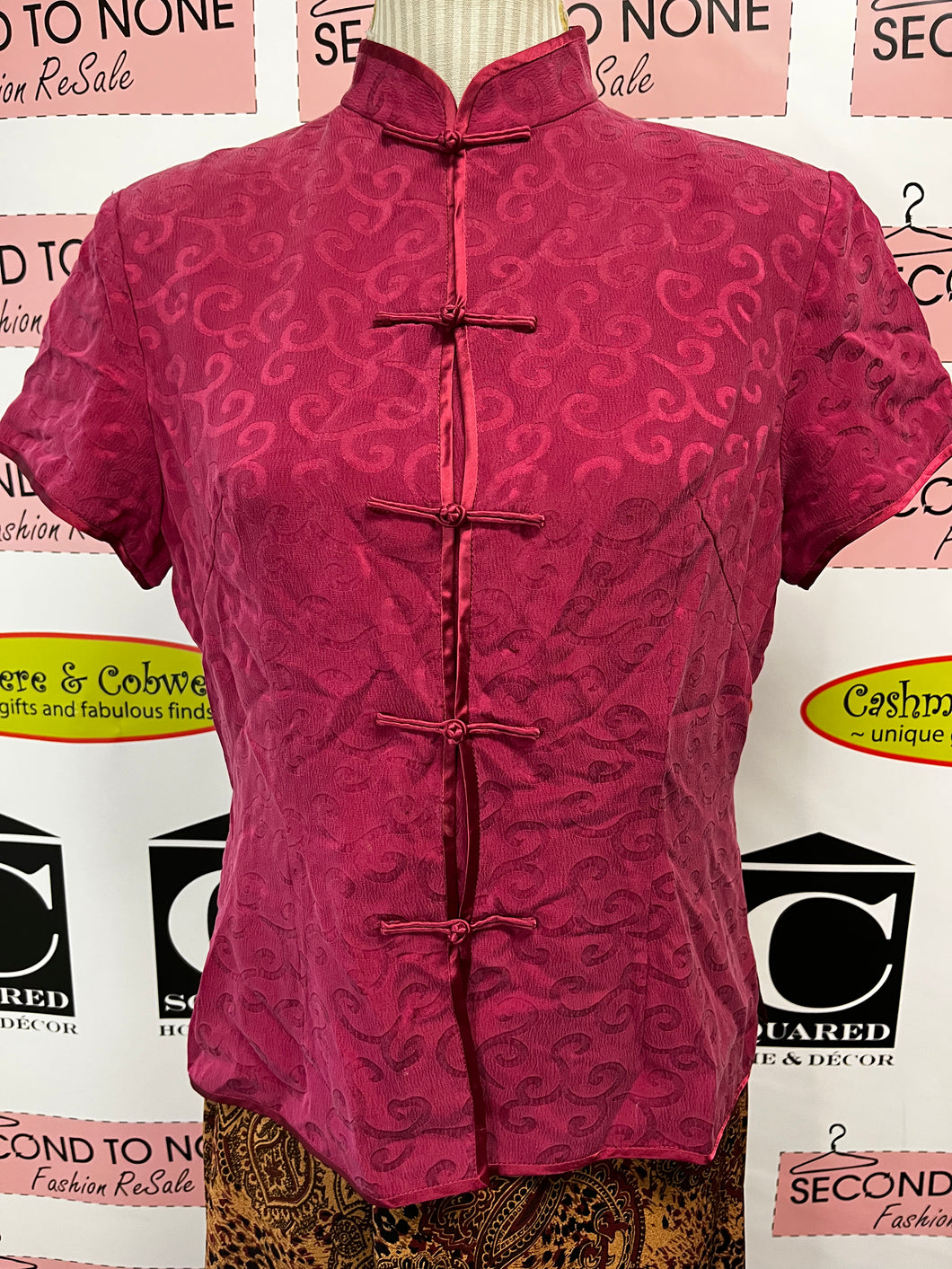 Traditional 100% Silk Top (Size XL)