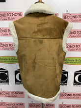 Load image into Gallery viewer, Old Navy Faux Suede Vest (Size L)

