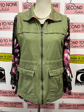 Load image into Gallery viewer, Columbia Utility Vest (Size S)
