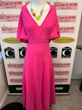 Charger l'image dans la galerie, Ever New Curve Hot Pink Linen-Blend Dress (Size 18)
