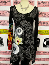 Load image into Gallery viewer, Desigual Flower Tunic (Size M)

