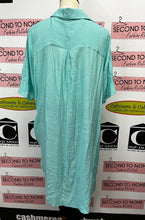 Load image into Gallery viewer, NWT Aqua Hi-Lo Tunic (Size L)

