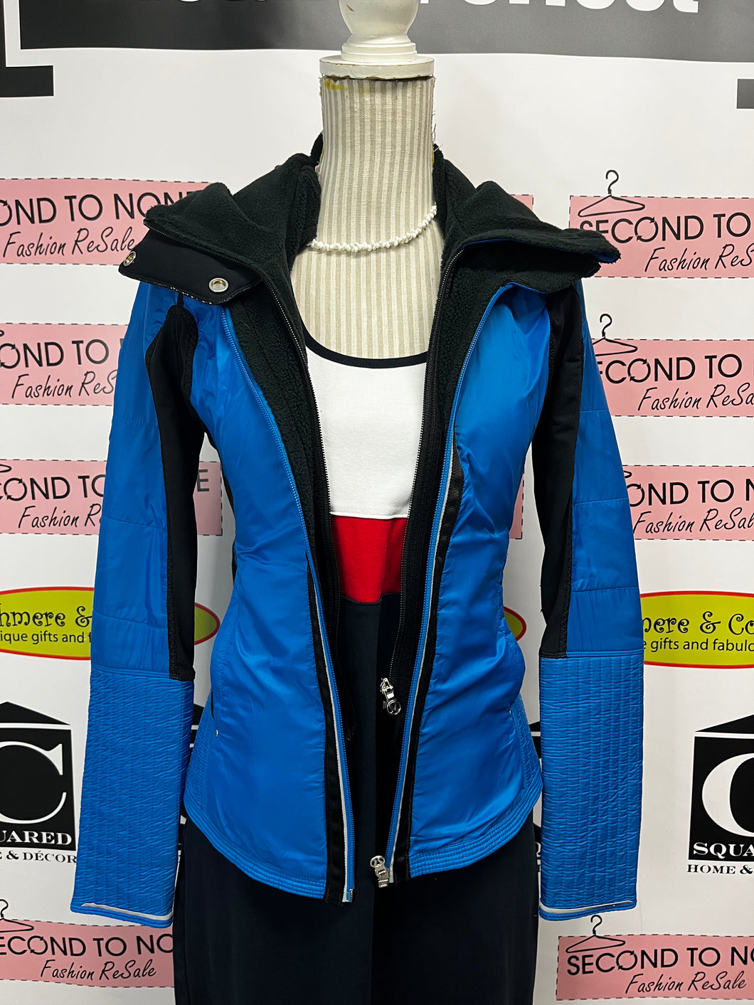 Rare Lululemon Bundle Up Jacket (Size XS/S)