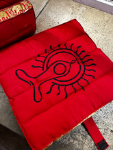 Load image into Gallery viewer, Folding Meditation Pillow (2 Colours)
