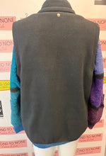 Cargar imagen en el visor de la galería, Northern Reflections Fleece Vest (Size S)

