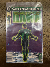 Cargar imagen en el visor de la galería, Vintage DC Comics - Green Lantern (5 Choices)

