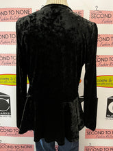 Charger l'image dans la galerie, NWT Crushed Velvet Peplum Cover (Size S)
