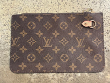 Load image into Gallery viewer, Faux Louis Vuitton Tote &amp; Matching Pouch
