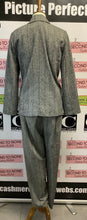 Load image into Gallery viewer, Vintage Bantry Bay 2 Pc Pant Set (Size M)
