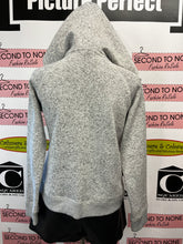 Cargar imagen en el visor de la galería, Cabin Fever Grey Marle Hoodie (Size M)
