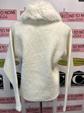 Load image into Gallery viewer, Faux Fur-Collar Zipper Front Cardigan (2 Colors)

