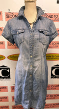 Cargar imagen en el visor de la galería, Chico's Denim Dress (Chico's Size 0.5 = S)
