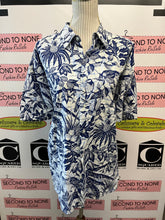 Load image into Gallery viewer, Men&#39;s Hawaiian Shirts (5 Options)

