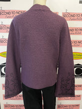 Load image into Gallery viewer, Vintage 100% Wool Sweater (Size L)
