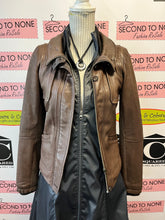 Load image into Gallery viewer, Danier Brown Leather Jacket (Size 3XS)
