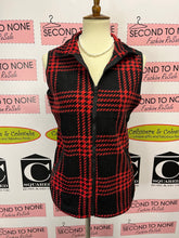 Load image into Gallery viewer, Fleece Large Check Vest (only a few red left)
