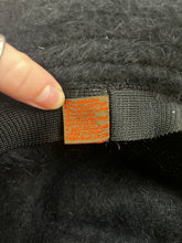 Load image into Gallery viewer, Vintage Danier Angora/Wool Cloche Hat
