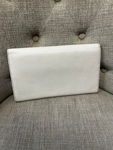 Load image into Gallery viewer, Danier Leather Travel Organizer
