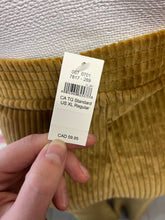 Charger l'image dans la galerie, NWT Aerie Groove On Velour Flare Pants (Size XL-Regular)
