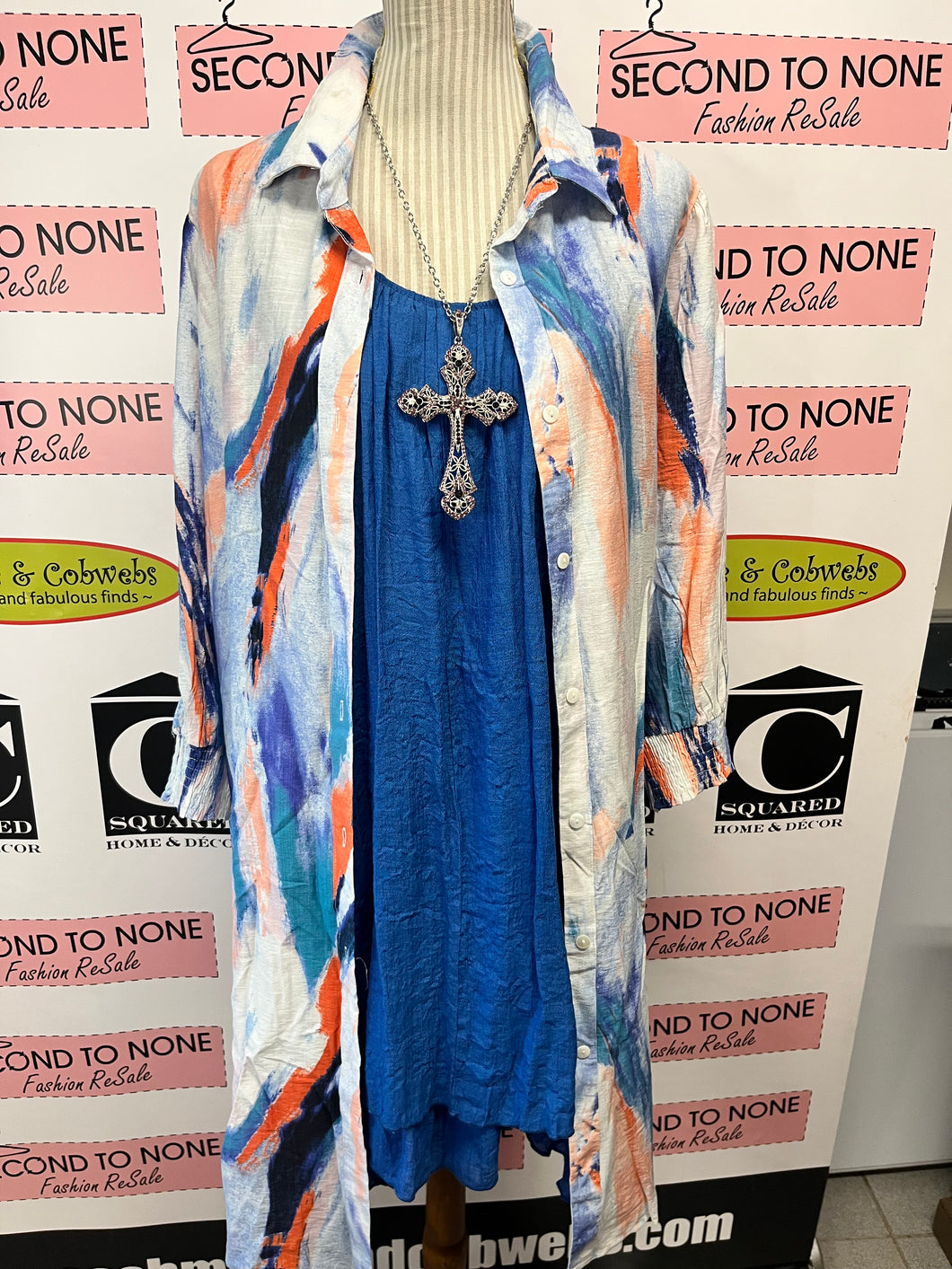 NWT Watercolour Button Front Overlay/Dress (Size XL)