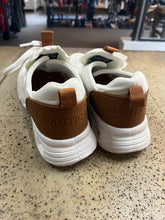 Load image into Gallery viewer, Nautica Fitness &amp; Training Shoes (Size 8)
