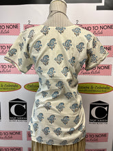 Load image into Gallery viewer, 100% Cotton Printed Top with Sequins (Size XS/S)
