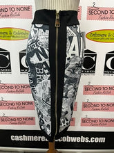 Load image into Gallery viewer, News Print Body Con Skirt (Size M)
