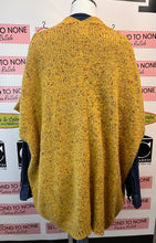 Cargar imagen en el visor de la galería, Harlow Confetti Knit Cardigan (One Size)
