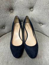 Load image into Gallery viewer, Nine West Navy Suede Stud Heels (Size 8)
