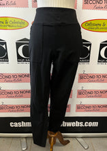 Cargar imagen en el visor de la galería, The North Face Black Activewear Pants (Size L)

