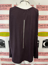 Load image into Gallery viewer, Nike Running Plum Asymmetrical Hem Shirt (Size XL)

