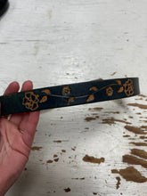 Load image into Gallery viewer, Green Floral Cowhide Belt (Size 32W)
