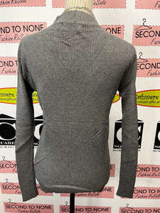 Ribbed Choker Neck Top