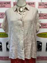Cargar imagen en el visor de la galería, 100% Linen Rachel Roy Button Up (Size XL)
