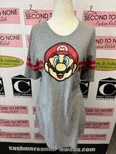 Cargar imagen en el visor de la galería, Super Mario Vintage Tee
