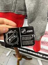 Charger l'image dans la galerie, NWT Hockey Canada Sweater (Size S-Men's)

