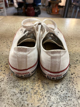 Load image into Gallery viewer, Converse Low Top Sneakers (Women&#39;s 8/ Men&#39;s 6)
