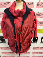 Load image into Gallery viewer, Point Zero Reversible Vest (Size M)
