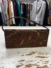 Charger l'image dans la galerie, Vintage Brown Beaded Evening Bag
