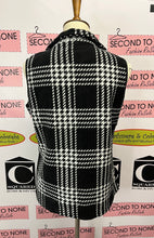 Load image into Gallery viewer, Fleece Large Check Vest (only a few red left)

